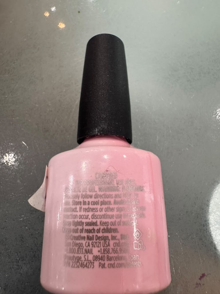Esmalte 32 · nombre por confirmar